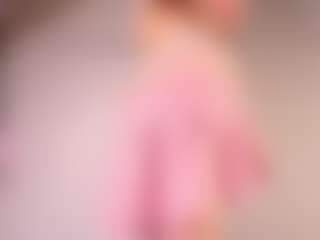 Live cam show with Aurora - Small Tits Brown Hair on Camming Site