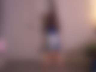 Aurora's Live Sex Cam Show