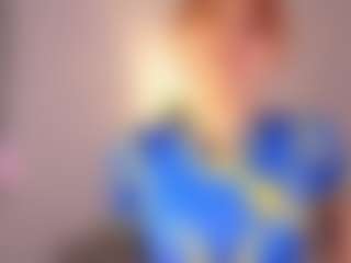 Aurora's Live Sex Cam Show