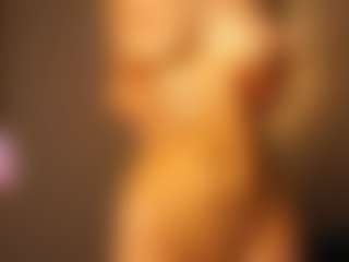 Aurora's Live Sex Cam Show