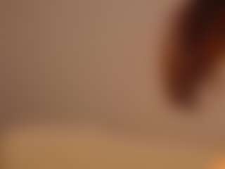 Live cam show with Aurora - Cute on Camsoda