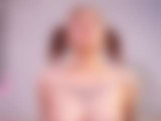 Live cam show with Aurora - Foot Fetish Brown Hair on Free Soda