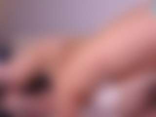 Aurora's Live Sex Cam Show