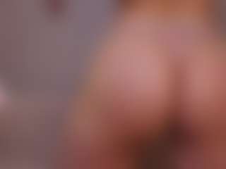 Aurora's Live Sex Cam Show