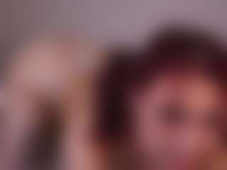 Live cam show with Aurora - Athletic Teen (18+) on Hubzter Live
