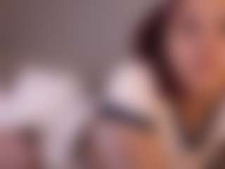 Live cam show with Aurora - Athletic Amateur on Mixed Magazine Live