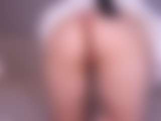 Aurora's Live Sex Cam Show