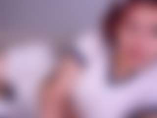Live cam show with Aurora - Cute on Camsoda