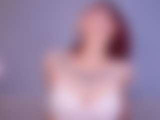 Aurora's Live Sex Cam Show