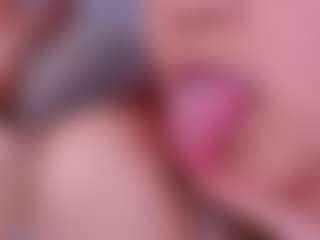 Live cam show with Aurora - Sexwebcam Asian on Gym Cam Girls