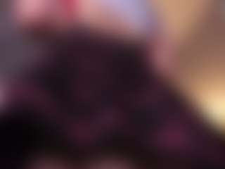 Live cam show with Aurora - Strip Red Hair on CamwithHer