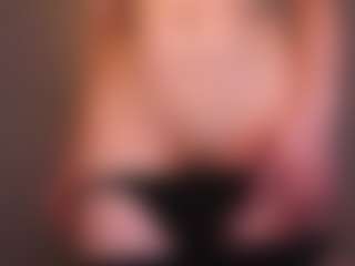 Live cam show with Aurora - Brown Eyes Asian on Camsoda