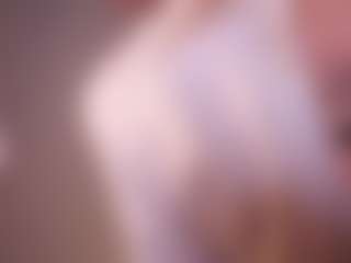 Live cam show with Aurora - Cute on Camsoda