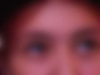 Live cam show with Aurora - Dirty Talk on madthumbs