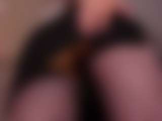 Aurora's Live Sex Cam Show