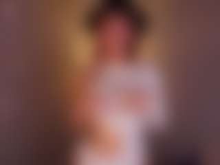 Aurora's Live Sex Cam Show