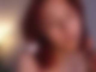 Live cam show with Aurora - Striptease on Camsoda