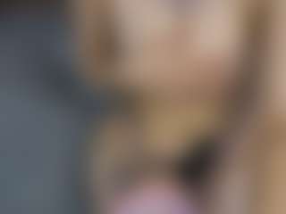 Aurora's Live Sex Cam Show