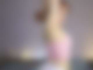 Aurora's Live Sex Cam Show