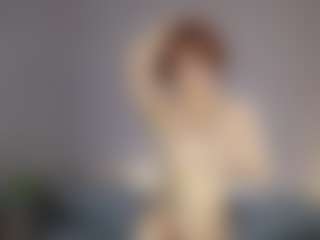 Aurora's Live Sex Cam Show