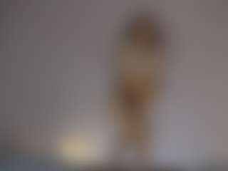 Aurora's Live Sex Cam Show