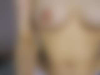Aurora's Live Sex Cam Show