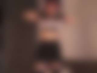 Aurora's Live Sex Cam Show