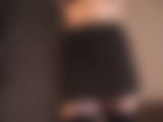 Aurora's Live Sex Cam Show