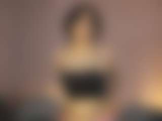 Live cam show with Aurora - College on Gym Cam Girls
