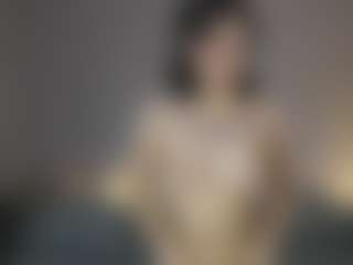 Live cam show with Aurora - Genital Piercings on SmokeAndPoke