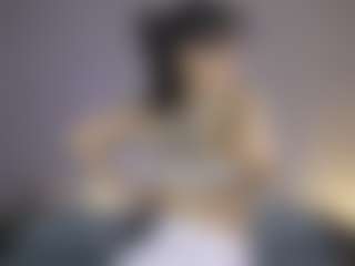Live cam show with Aurora - Asian Granny on Livezox