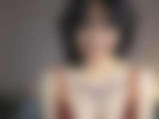 Aurora's Live Sex Cam Show