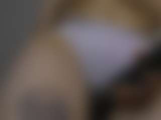 Aurora's Live Sex Cam Show