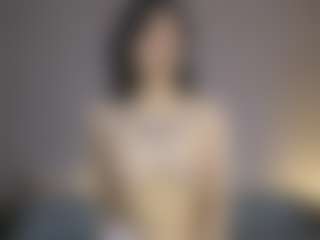 Aurora's Live Sex Cam Show