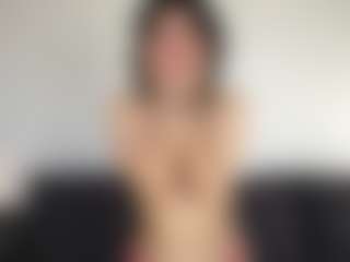 Aurora's Live Sex Cam Show