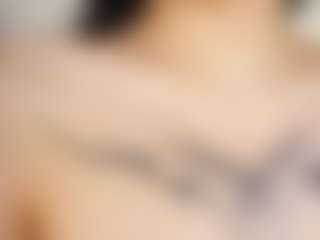 Aurora's Live Sex Cam Show