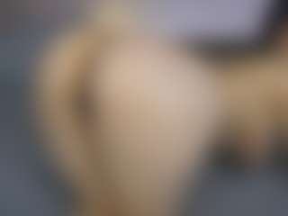 Aurora's Live Sex Cam Show