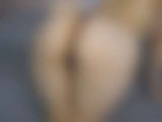 Aurora's Live Sex Cam Show