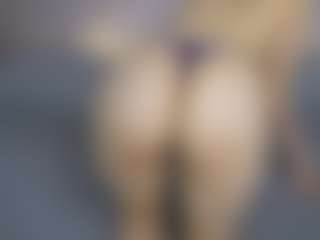 Live cam show with Aurora - Strip Asian on xheatlive.com