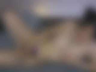 Aurora's Live Sex Cam Show