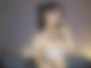 Aurora's Live Sex Cam Show