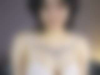 Aurora's Live Sex Cam Show