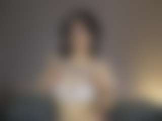 Aurora's Live Sex Cam Show