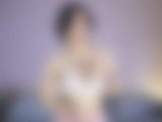 Live cam show with Aurora - Asian Big Ass on chickslive.net