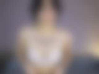 Aurora's Live Sex Cam Show