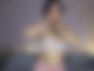 Aurora's Live Sex Cam Show