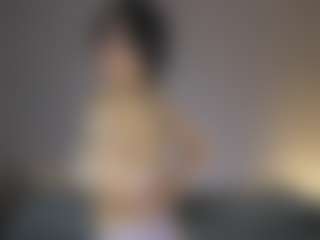 Live cam show with Aurora - Asshole Asian on StripNow