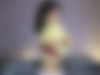 Live cam show with Aurora - Genital Piercings on livesuperchat.net