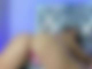 Live cam show with hinatta-smiler - Blonde Hair on ObeyMaria