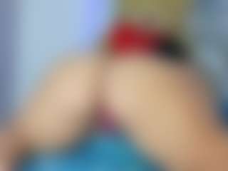 hinatta-smiler's Live Sex Cam Show